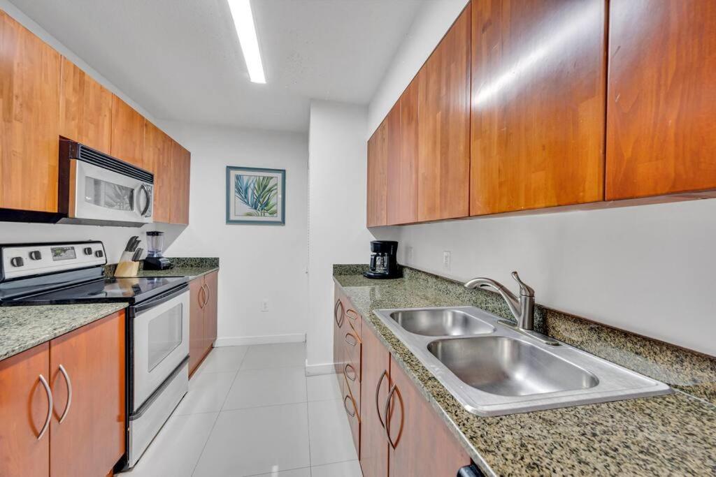 Apartament Luxurious Private Unit With Parking Miami Zewnętrze zdjęcie